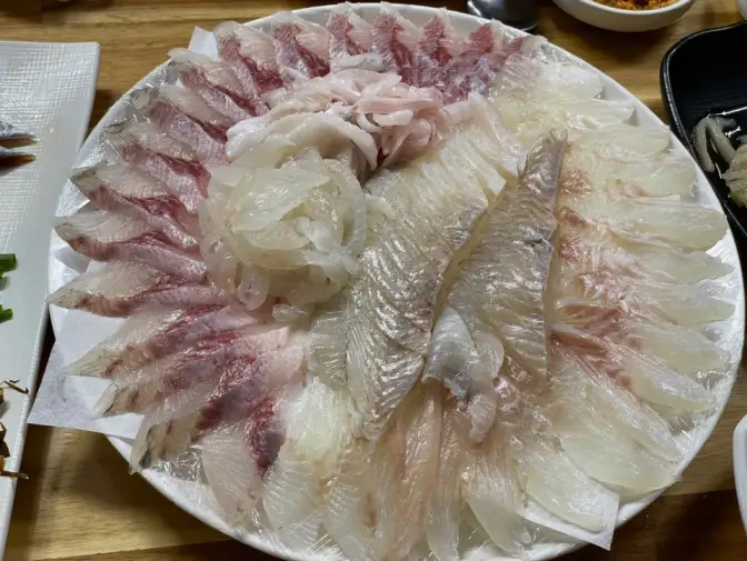 울산 남구 삼산동 오광수산회센터(달동횟집) 조개찜 석화 굴 맛집인 횟집